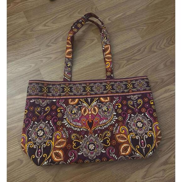 Vera Bradley Tote Bag - Picture 1 of 11